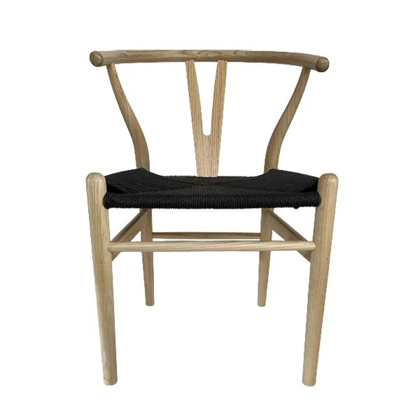 Silla Wishbone roble asiento negro
